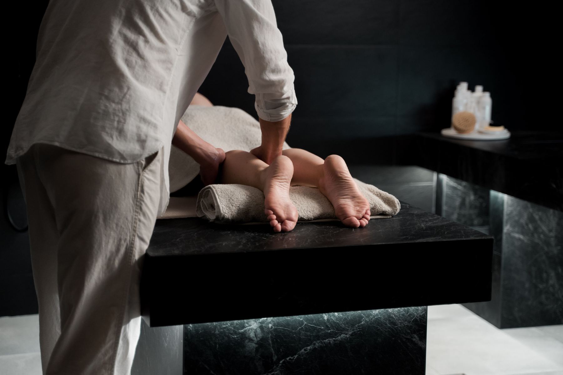 Padabhyanga foot massage therapy
