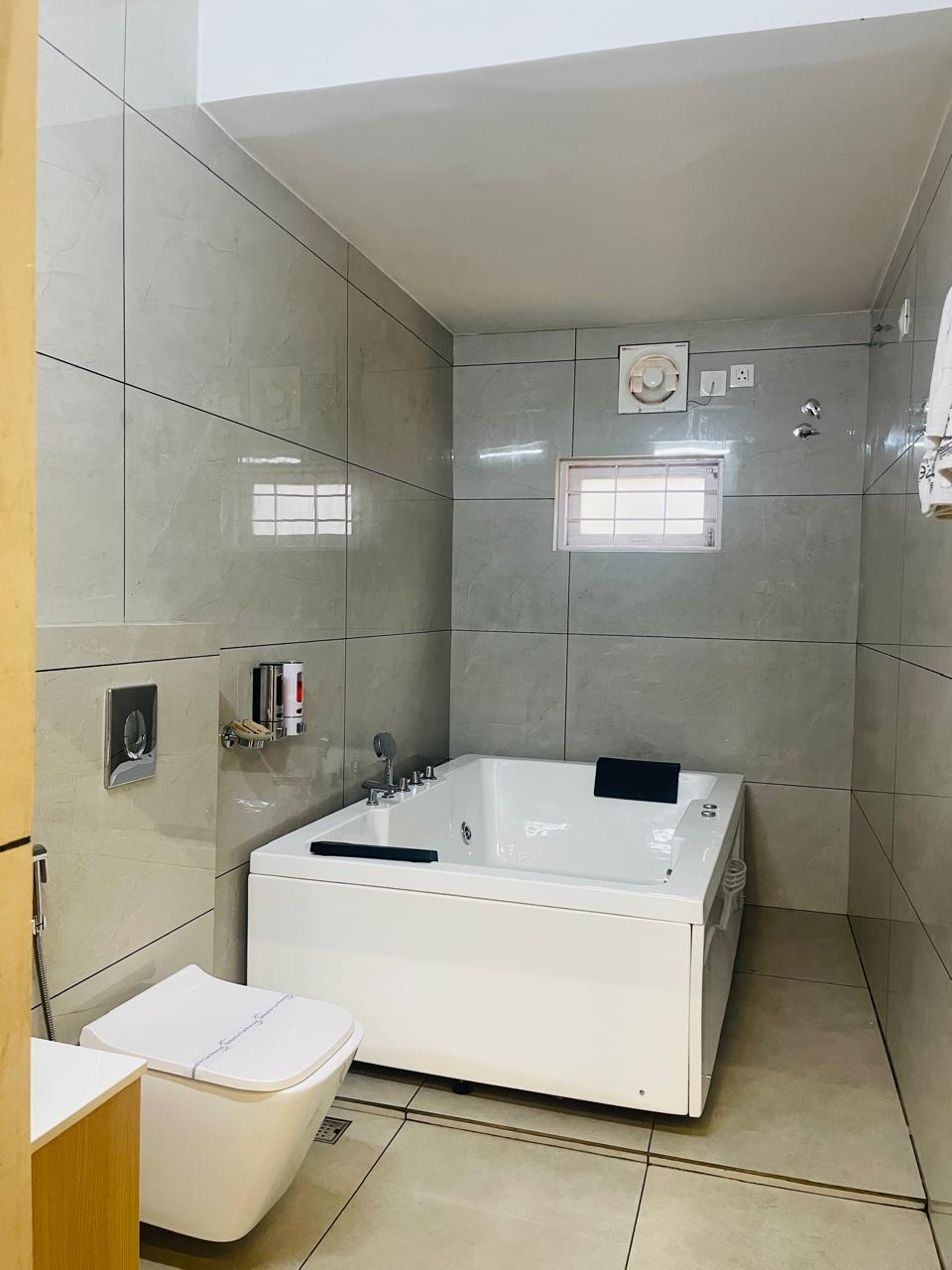 Jacuzzi Villas